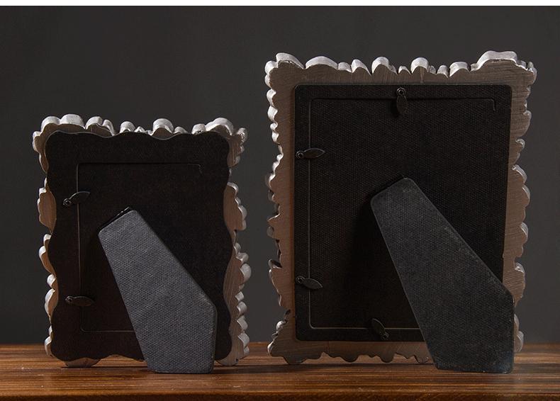 Vintage Resin Picture Frame